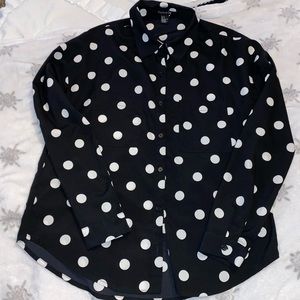 Black & White Polka Dot Collared Blouse w/ Front pockets